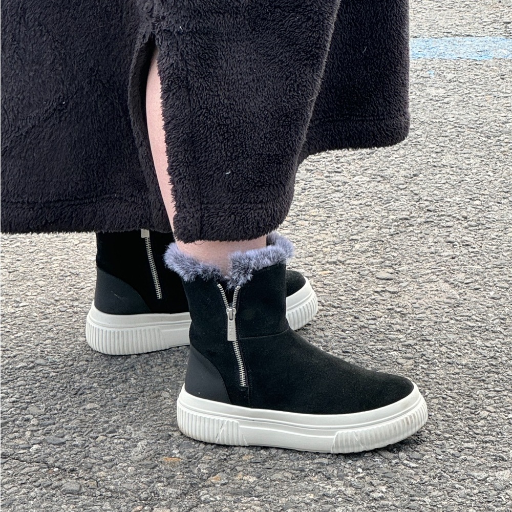 J/ slides black waterproof Wally boots